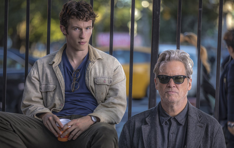 Callum Turner and Jeff Bridges in The Only Living Boy in New York, Photo credit: Niko Tavernise, Courtesy of Amazon Studios and Roadsid Attractions